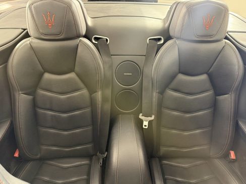Used 2018 Maserati GranTurismo Sport image 18