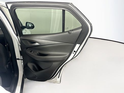 Used 2025 Buick Encore GX Preferred image 29