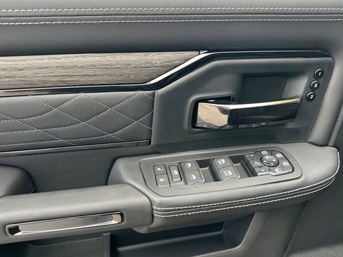 New 2026 RAM 3500 Limited image 12