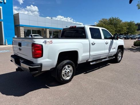 Used 2019 Chevrolet Silverado 2500 LT w/ LT Convenience Package AWD/4WD image 6