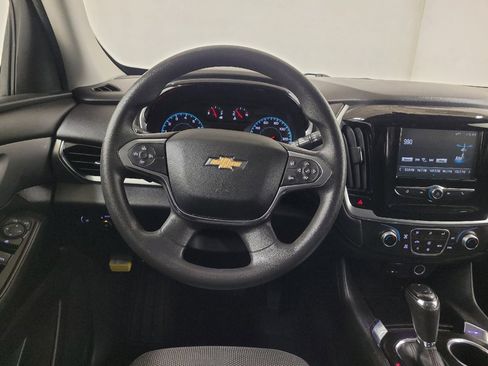 Used 2018 Chevrolet Traverse LS image 22