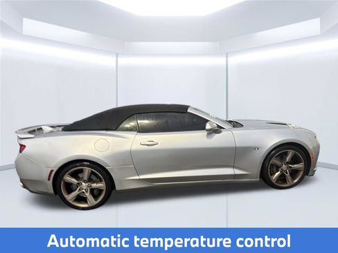 Used 2017 Chevrolet Camaro SS RWD image 14