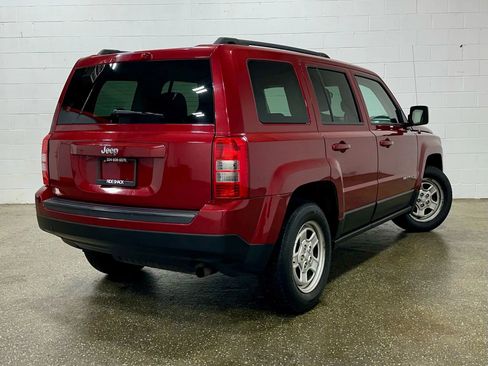 Used 2014 Jeep Patriot Sport w/ Power Value Group image 6