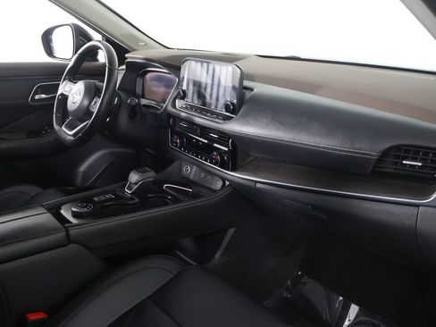Used 2023 Nissan Rogue Platinum w/ Platinum Premium Package AWD/4WD image 29