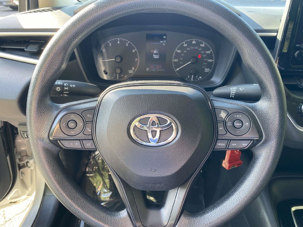 Used 2024 Toyota Corolla LE FWD image 18