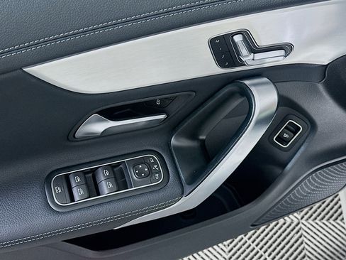 Used 2025 Mercedes-Benz CLA 250 CLA 250 image 15