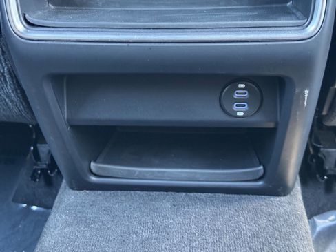 Used 2022 Porsche Cayenne E-Hybrid image 37