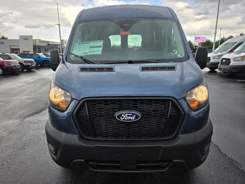 New 2026 Ford Transit 250 148 Medium Roof RWD image 8
