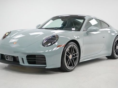 New 2026 Porsche 911 Carrera 4S image 1