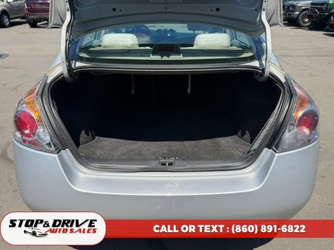 Used 2010 Nissan Altima 2.5 FWD image 16