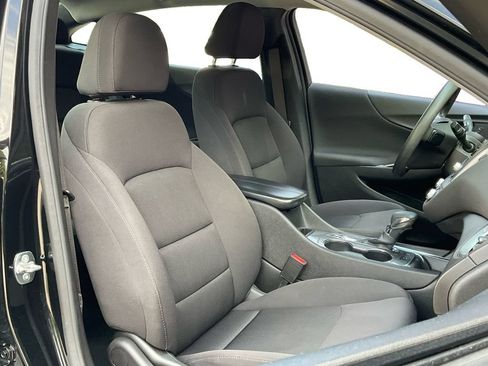 Used 2024 Chevrolet Malibu LT FWD image 28