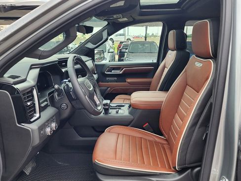 New 2026 GMC Sierra 1500 Denali Ultimate image 16