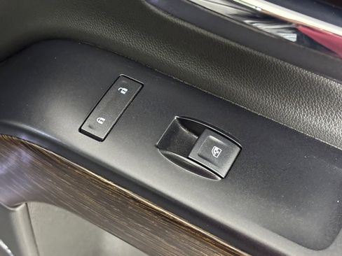 Used 2018 GMC Sierra 1500 Denali w/ Denali Ultimate Package image 39