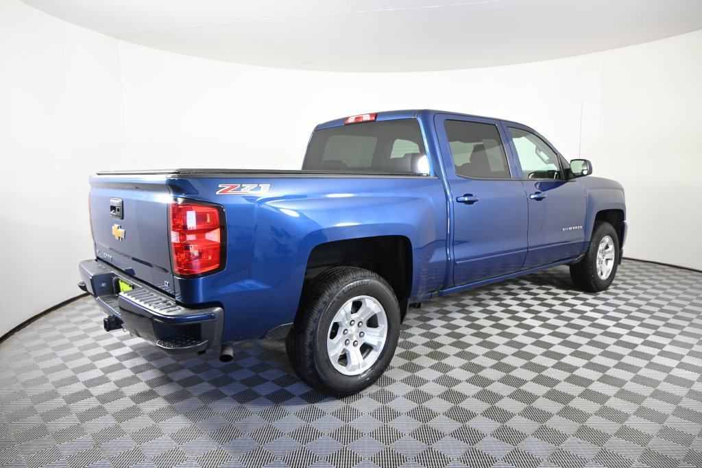 Used 2017 Chevrolet Silverado 1500 LT w/ All Star Edition AWD/4WD image 7