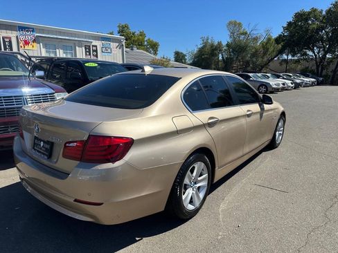 Used 2011 BMW 528i Sedan RWD image 5