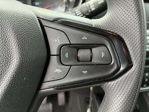 Used 2021 Chevrolet TrailBlazer LS FWD image 26
