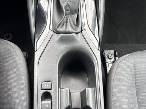 Used 2024 Toyota Corolla LE FWD image 26