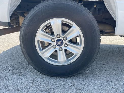 Used 2019 Ford F150 XLT w/ Equipment Group 301A Mid image 5
