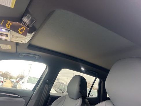 New 2026 Volkswagen Tiguan SE R-Line image 12