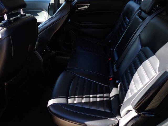 Certified 2024 Ford Edge SEL AWD/4WD image 9