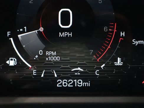 Used 2024 GMC Acadia Elevation image 40