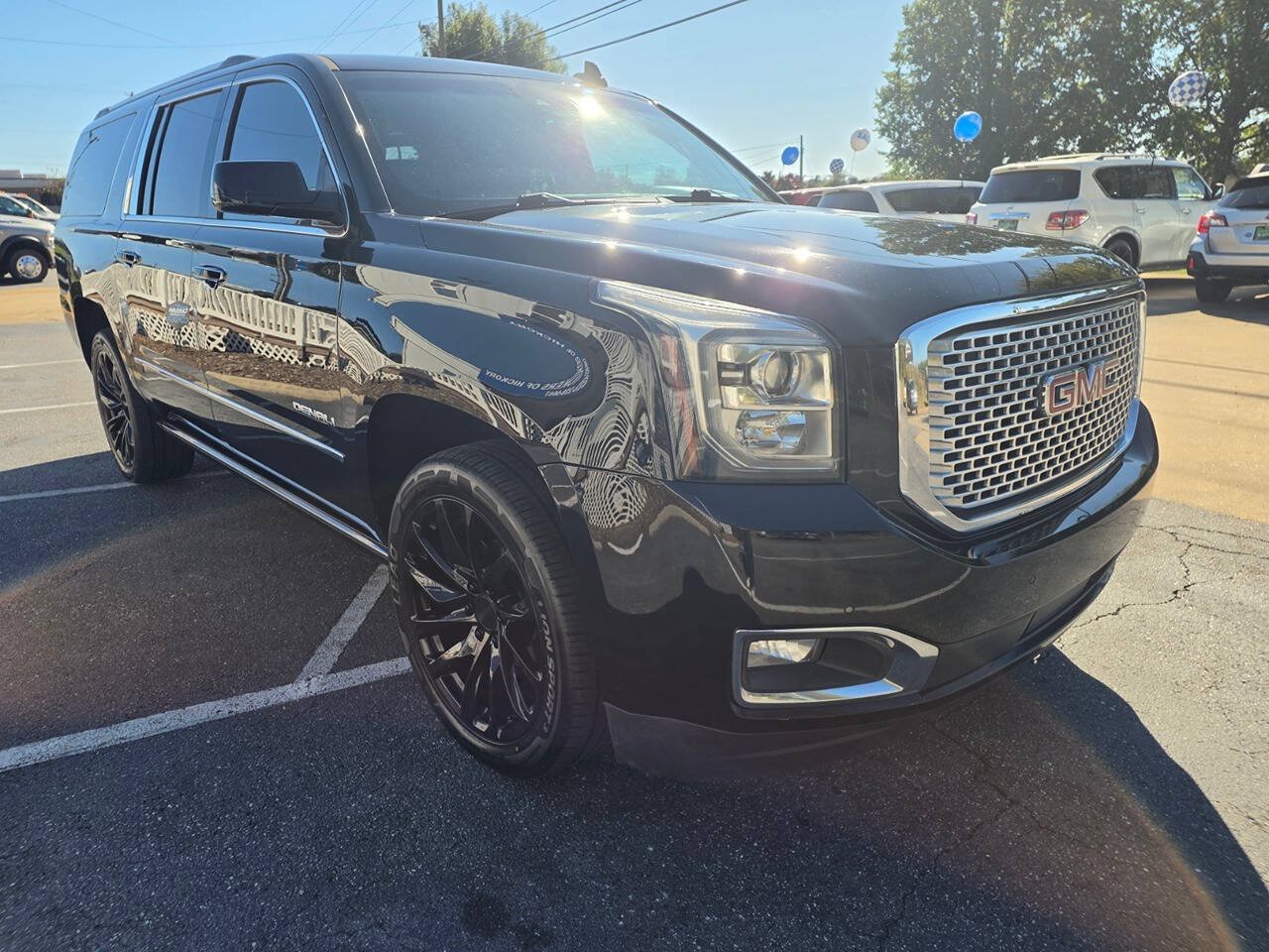 Used 2017 GMC Yukon XL Denali w/ Open Road Package RWD image 8