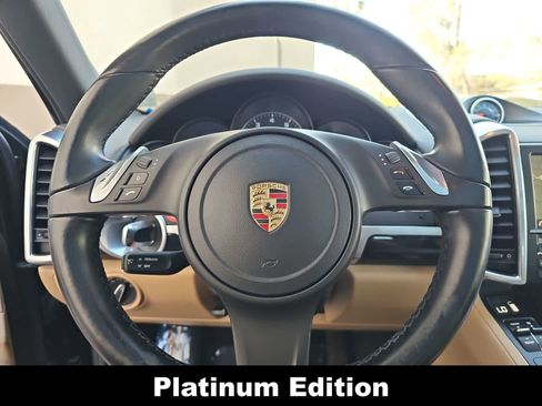 Used 2014 Porsche Cayenne AWD/4WD image 19
