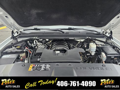 Used 2020 Chevrolet Suburban LT image 24