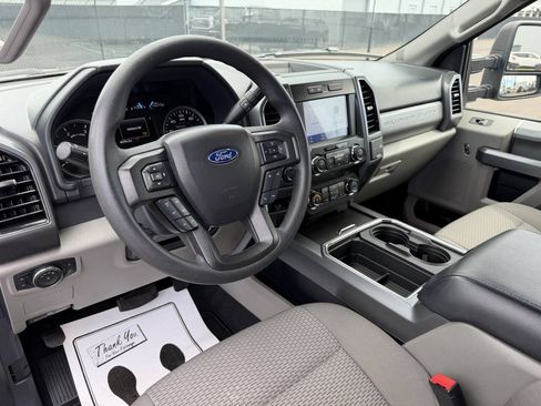 Used 2022 Ford F350 XLT w/ Black Appearance Package AWD/4WD image 14