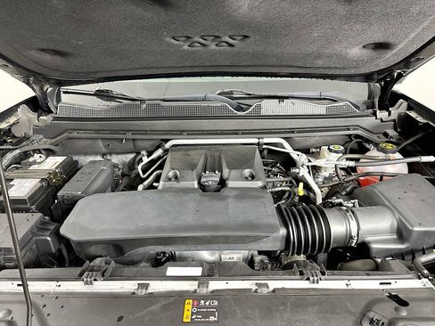 Used 2023 GMC Canyon Denali image 33