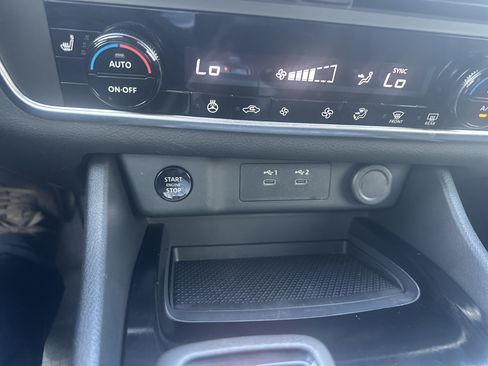 Certified 2024 Nissan Rogue SV w/ SV Premium Package FWD image 28