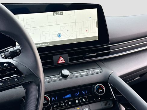 New 2026 Hyundai Elantra Sport image 9