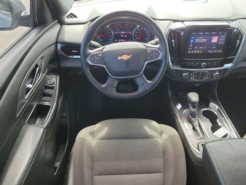 Used 2023 Chevrolet Traverse LT FWD image 14