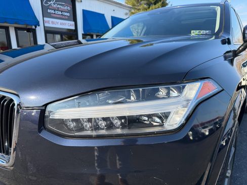 Used 2019 Volvo XC90 T6 Momentum w/ Protection Package Premier image 28