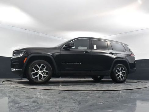 Used 2024 Jeep Grand Cherokee L Limited w/ Luxury Tech Group II AWD/4WD image 50