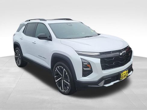 New 2026 Chevrolet Equinox RS w/ Convenience Package III image 8