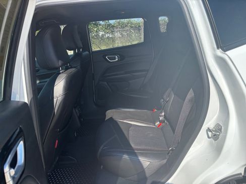 Used 2025 Jeep Compass Trailhawk w/ Trailer Tow Group image 24