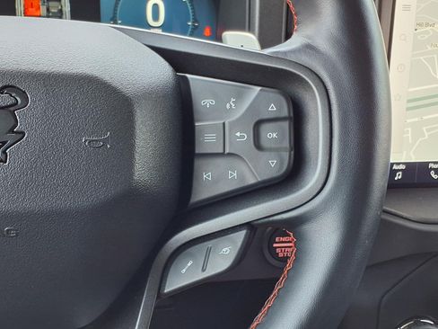Used 2025 Ford Bronco Raptor AWD/4WD image 24