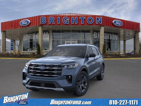 Used 2026 Ford Explorer Active w/ Active Comfort Package AWD/4WD image 4