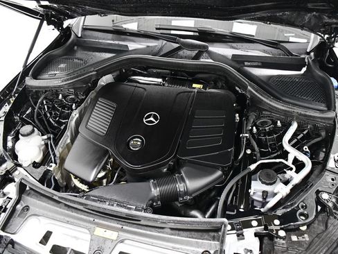 Used 2026 Mercedes-Benz GLC 300 4MATIC image 6