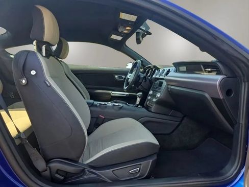 Used 2016 Ford Mustang GT RWD image 33