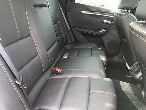 Used 2019 Chevrolet Impala Premier w/ Premier Confidence Package FWD image 25
