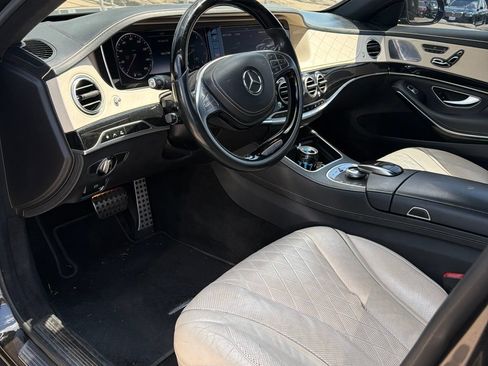 Used 2015 Mercedes-Benz S 550 Sedan w/ Sport Package image 11