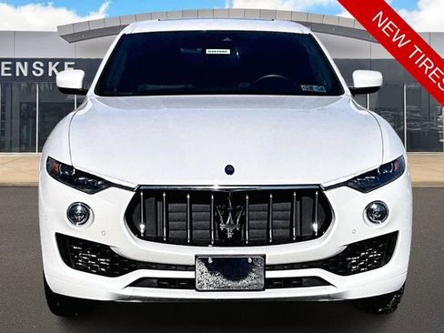 Used 2019 Maserati Levante GranSport 4D Sport Utility image 3
