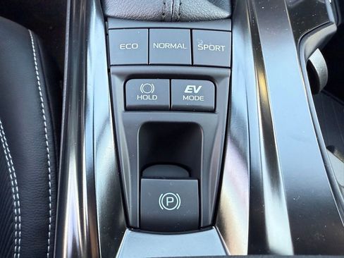 New 2026 Toyota Camry Hybrid image 26