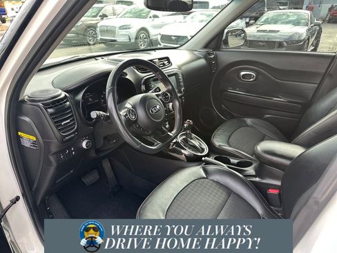 Used 2019 Kia Soul ! w/ Technology Package FWD image 9