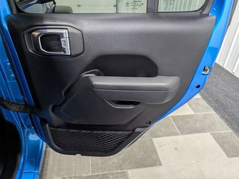 Used 2022 Jeep Wrangler Unlimited Sport image 22