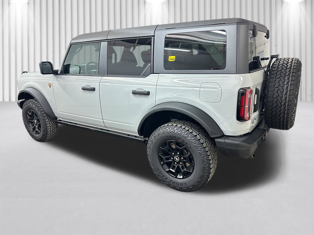 New 2026 Ford Bronco Badlands AWD/4WD image 7