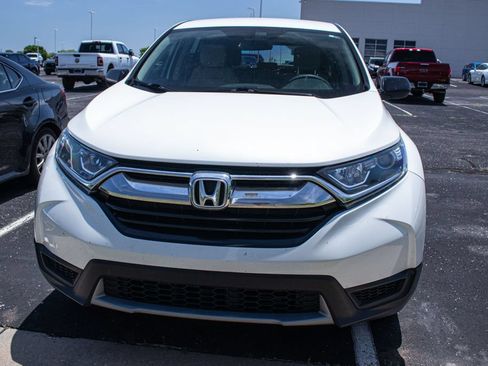 Used 2017 Honda CR-V LX image 2