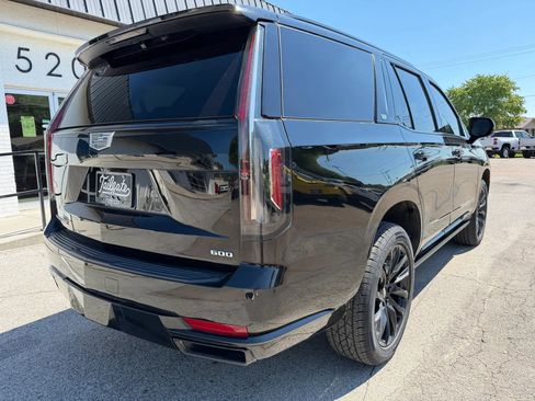 Used 2021 Cadillac Escalade Sport w/ Driver Assist Tech Package AWD/4WD image 7